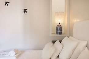 Boutique Rentals Little Treasure Studio