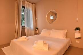 Om Plus Santa Giustina