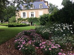 Manoir de Curty
