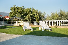 Beach Apartments Rumin