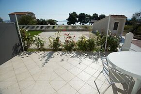 Beach Apartments Rumin