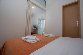 Beach Apartments Rumin