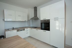 Beach Apartments Rumin