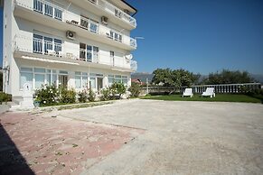 Beach Apartments Rumin