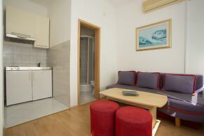 Beach Apartments Rumin