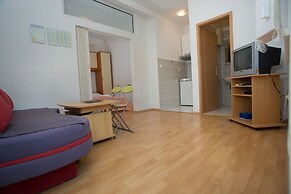 Beach Apartments Rumin