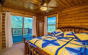 Armstrong Luxury Log Vacation  At Windcliff 4 Bedroom Home by RedAwnin