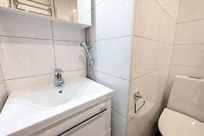 2ndhomes Beautiful & Modern 1BR Home with Central Location