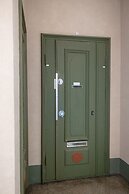 2ndhomes Beautiful & Modern 1BR Home with Central Location