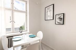 2ndhomes Beautiful & Modern 1BR Home with Central Location