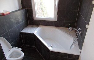 A&S Ferienwohnungen Bonnerstraße 62