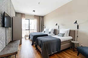 BizStay Harbour Scheveningen Apartments