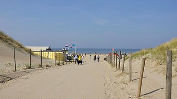 BizStay Harbour Scheveningen Apartments
