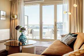 BizStay Harbour Scheveningen Apartments
