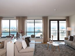 BizStay Harbour Scheveningen Apartments