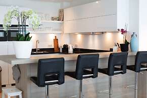 BizStay Harbour Scheveningen Apartments
