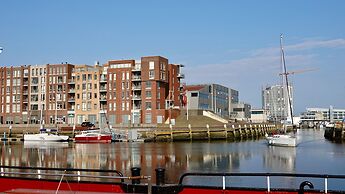 BizStay Harbour Scheveningen Apartments