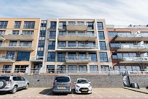 BizStay Harbour Scheveningen Apartments