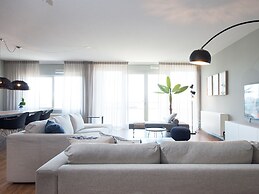 BizStay Harbour Scheveningen Apartments