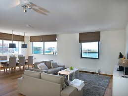 BizStay Harbour Scheveningen Apartments