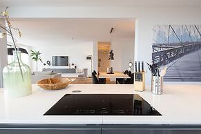BizStay Harbour Scheveningen Apartments