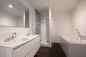 BizStay Harbour Scheveningen Apartments