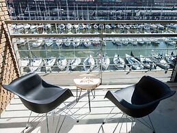 BizStay Harbour Scheveningen Apartments