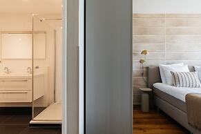 BizStay Harbour Scheveningen Apartments