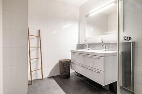 BizStay Harbour Scheveningen Apartments