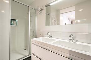 BizStay Harbour Scheveningen Apartments