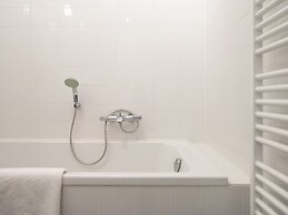 BizStay Harbour Scheveningen Apartments