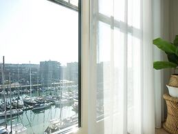 BizStay Harbour Scheveningen Apartments