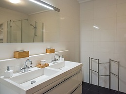 BizStay Harbour Scheveningen Apartments