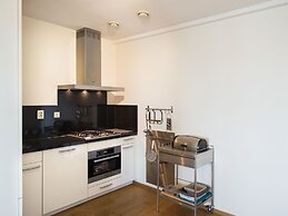 BizStay Harbour Scheveningen Apartments