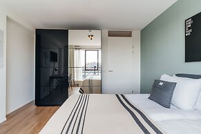 BizStay Harbour Scheveningen Apartments