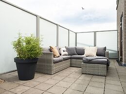 BizStay Harbour Scheveningen Apartments