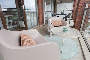 BizStay Harbour Scheveningen Apartments