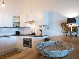 BizStay Harbour Scheveningen Apartments
