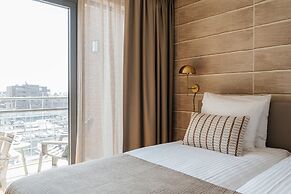 BizStay Harbour Scheveningen Apartments