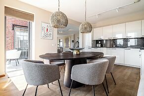 BizStay Harbour Scheveningen Apartments