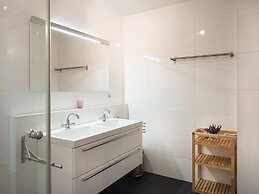 BizStay Harbour Scheveningen Apartments