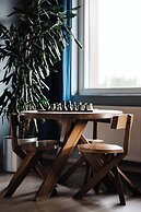 ODDSSON Midtown Hotel