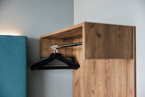 ODDSSON Midtown Hotel