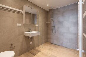 BizStay Park Central Apartments