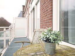 BizStay Park Central Apartments