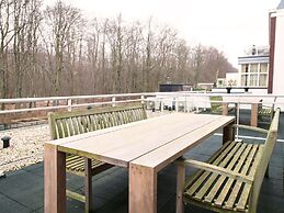 BizStay Park Central Apartments