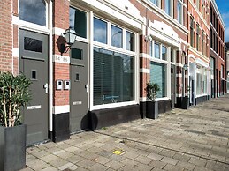 BizStay Park Central Apartments