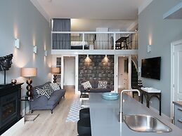 BizStay Park Central Apartments