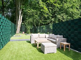 BizStay Park Central Apartments