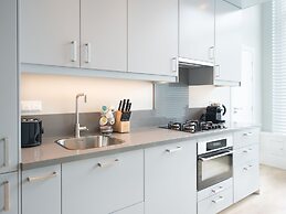 BizStay Park Central Apartments